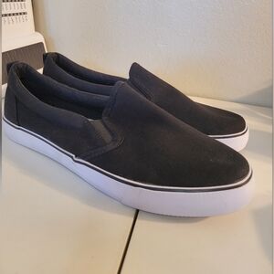 NWOT A New Day Canvas Slip On Pumps